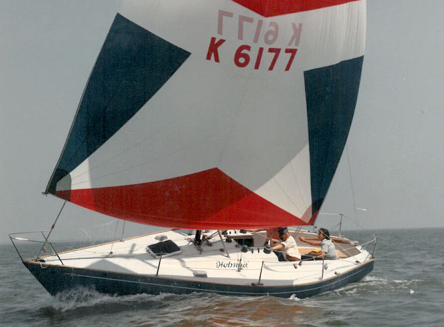 Hobnail Contessa 25